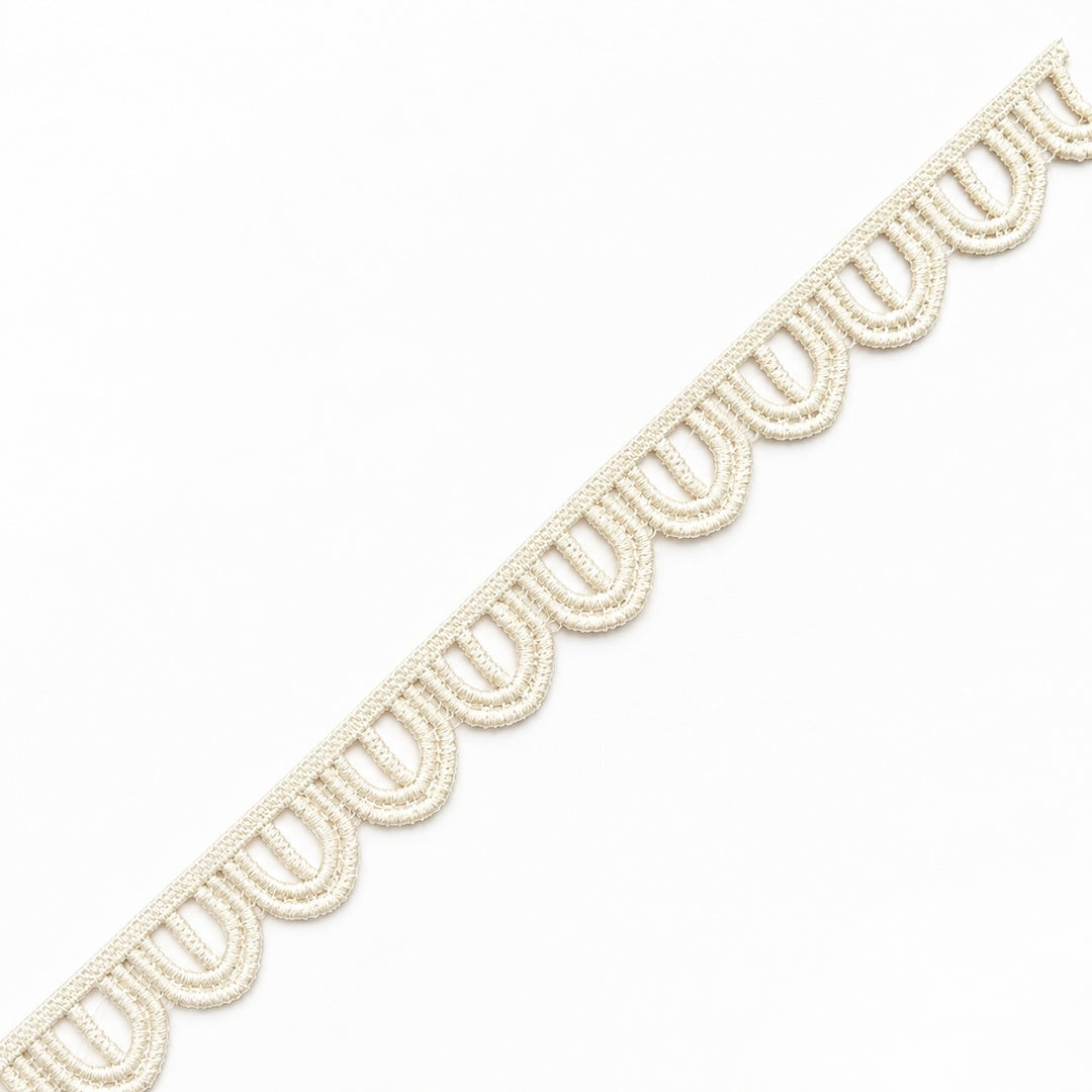 Nursery Garden Theme Scallop Trim