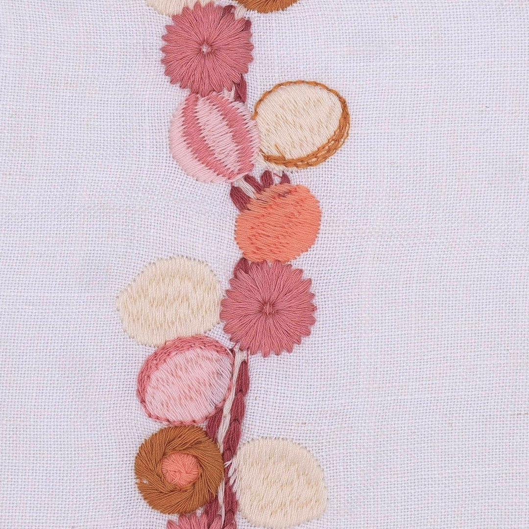 Nursery Classical Pink Embroidery Vine